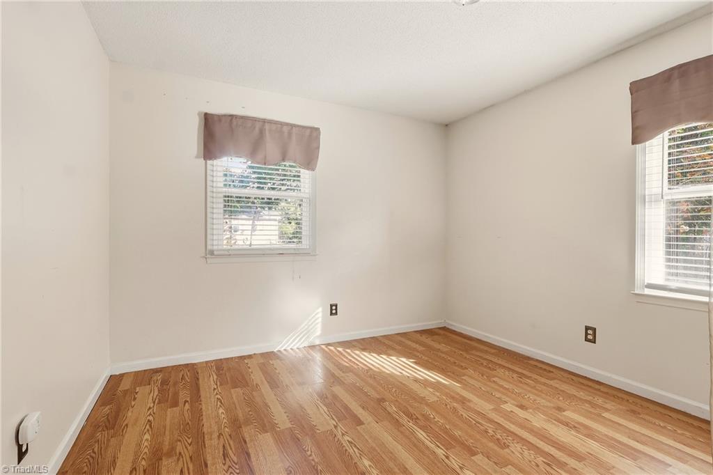 1000 Pineburr Road Jamestown, NC 27282 - Photo 10 of 28