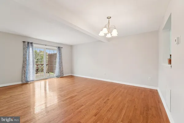 $324,900 | 861 Century Street, Hampstead, MD 21074