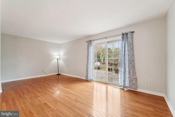 $324,900 | 861 Century Street, Hampstead, MD 21074