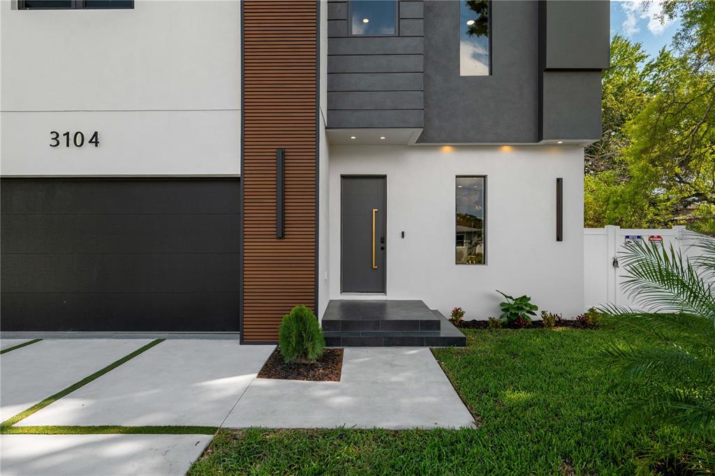 3104 West Pine Street Tampa, FL 33607 - Photo 2 of 57