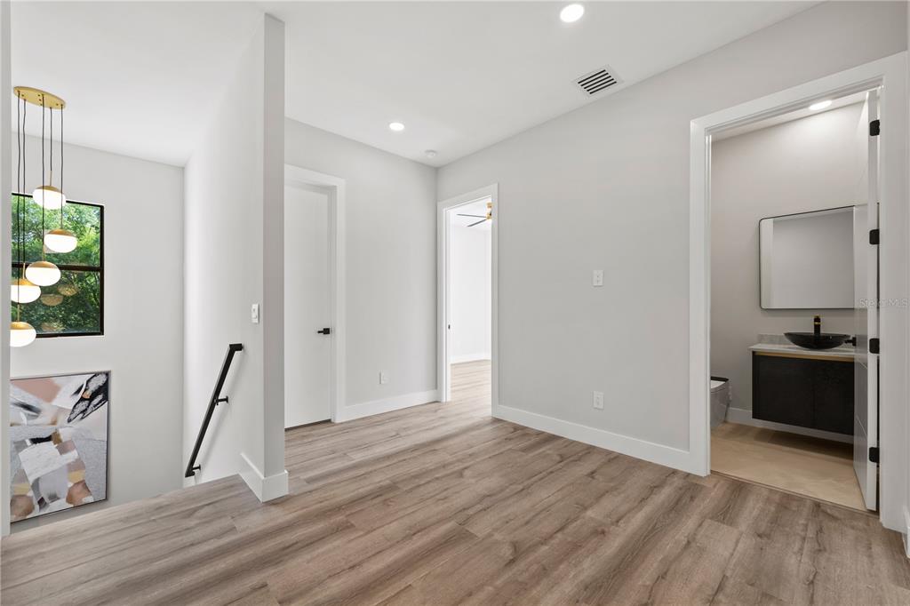 3104 West Pine Street Tampa, FL 33607 - Photo 23 of 57