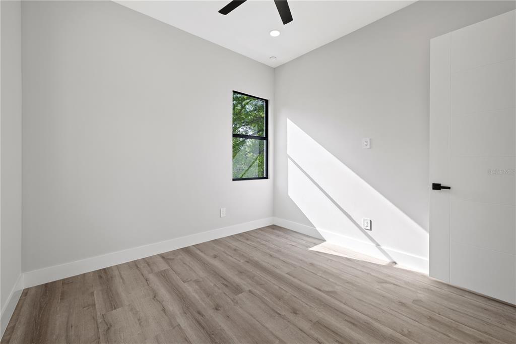 3104 West Pine Street Tampa, FL 33607 - Photo 35 of 57