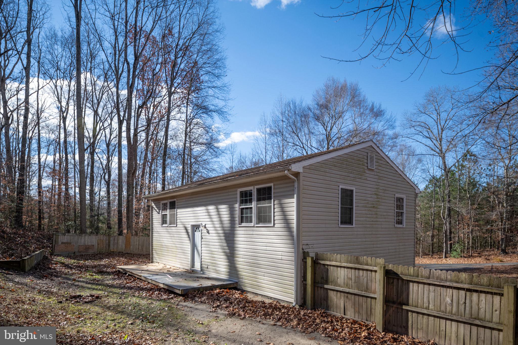 26335 Hill Road Ruther Glen, VA 22546 - Photo 6 of 31 Gallery Image 6