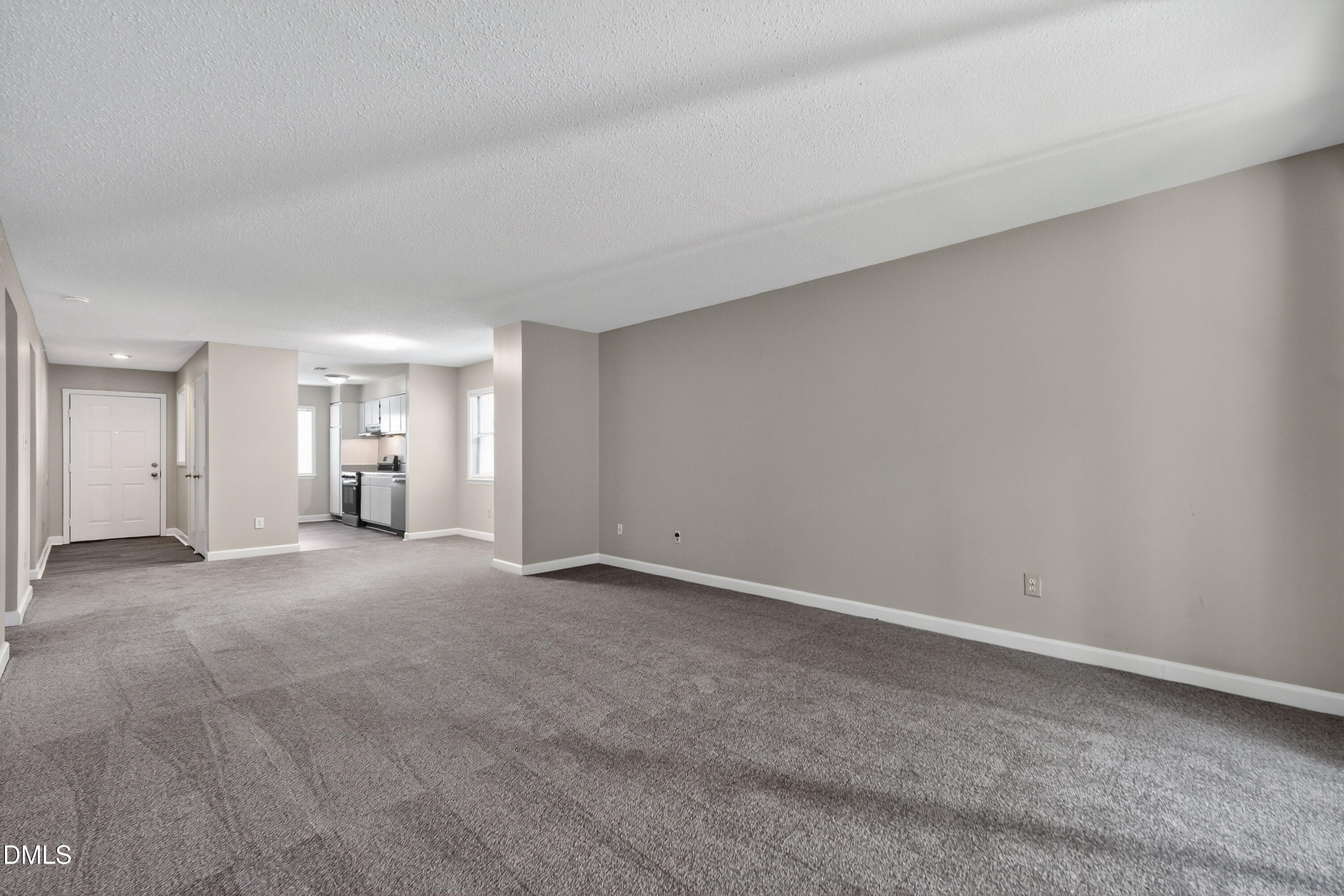 2510 Avent Ferry Road, Unit 104 Raleigh, NC 27606 - Photo 7 of 26 Dining