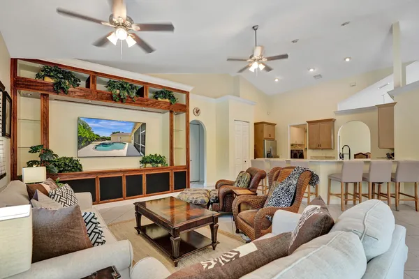 $9,000 | 15910 Lindbergh Lane, Wellington, FL 33414