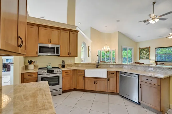 $9,000 | 15910 Lindbergh Lane, Wellington, FL 33414