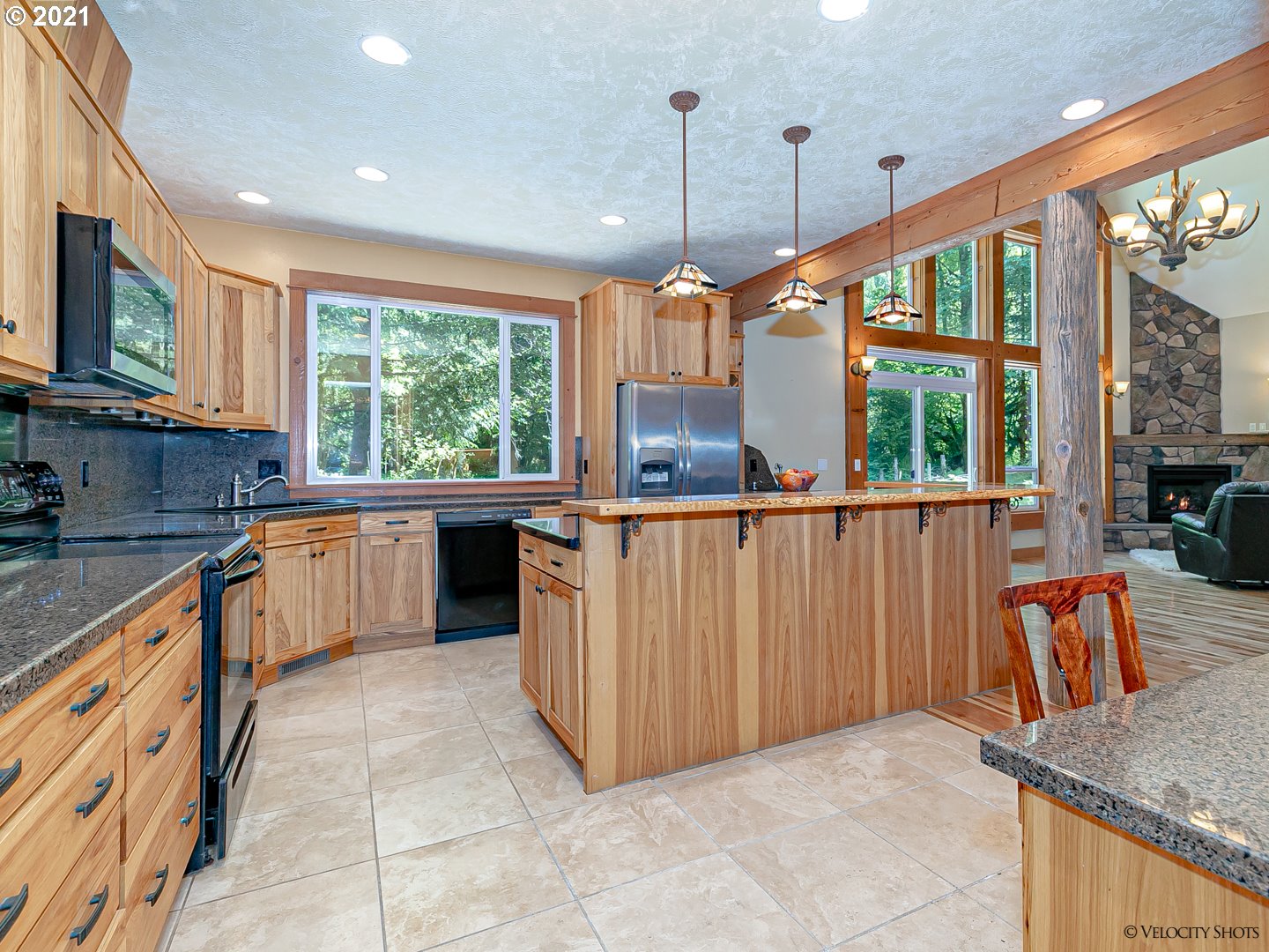 64725 East Broken Bridge Lane Rhododendron, OR 97049 - Photo 12 of 32