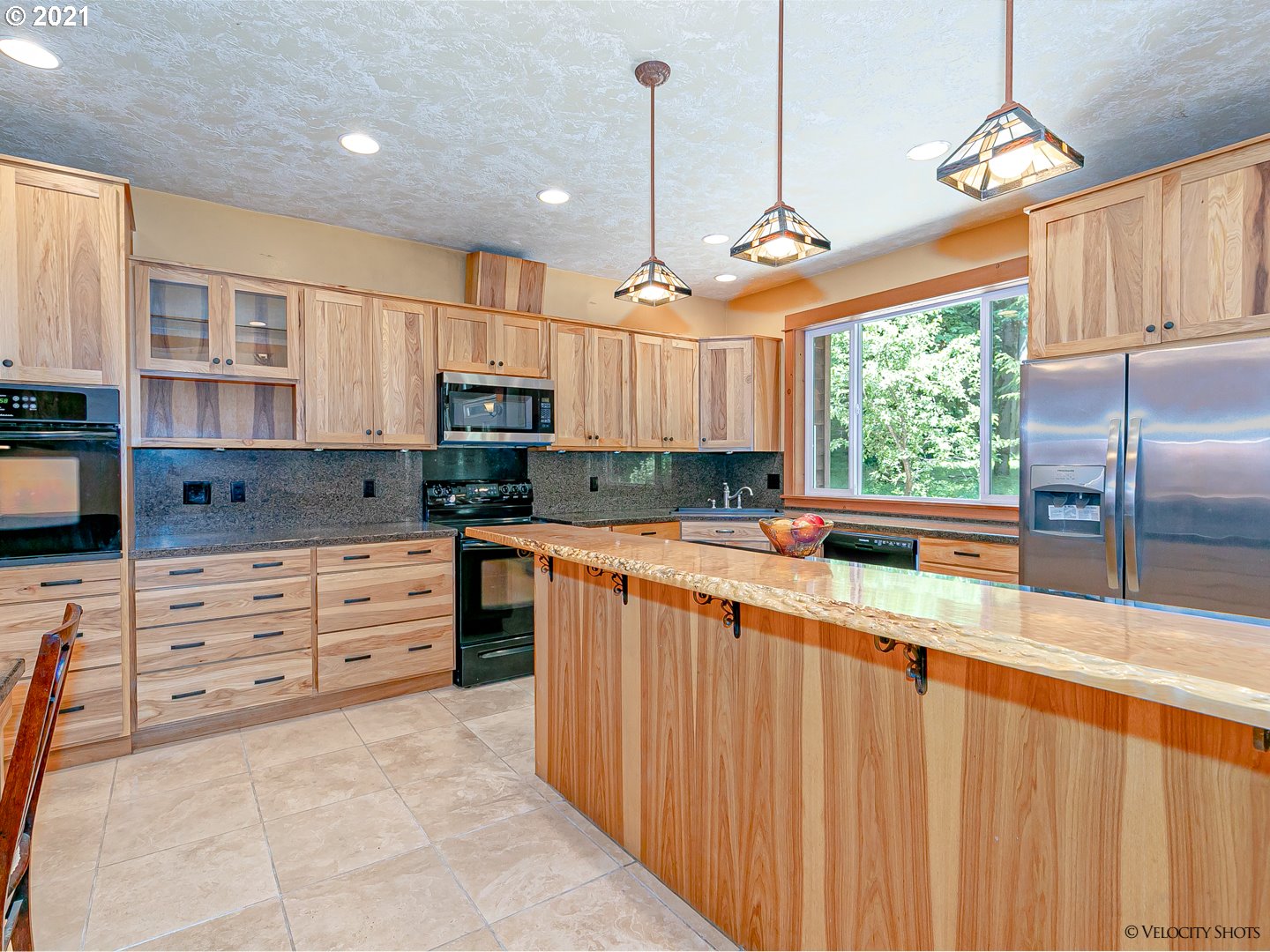 64725 East Broken Bridge Lane Rhododendron, OR 97049 - Photo 15 of 32