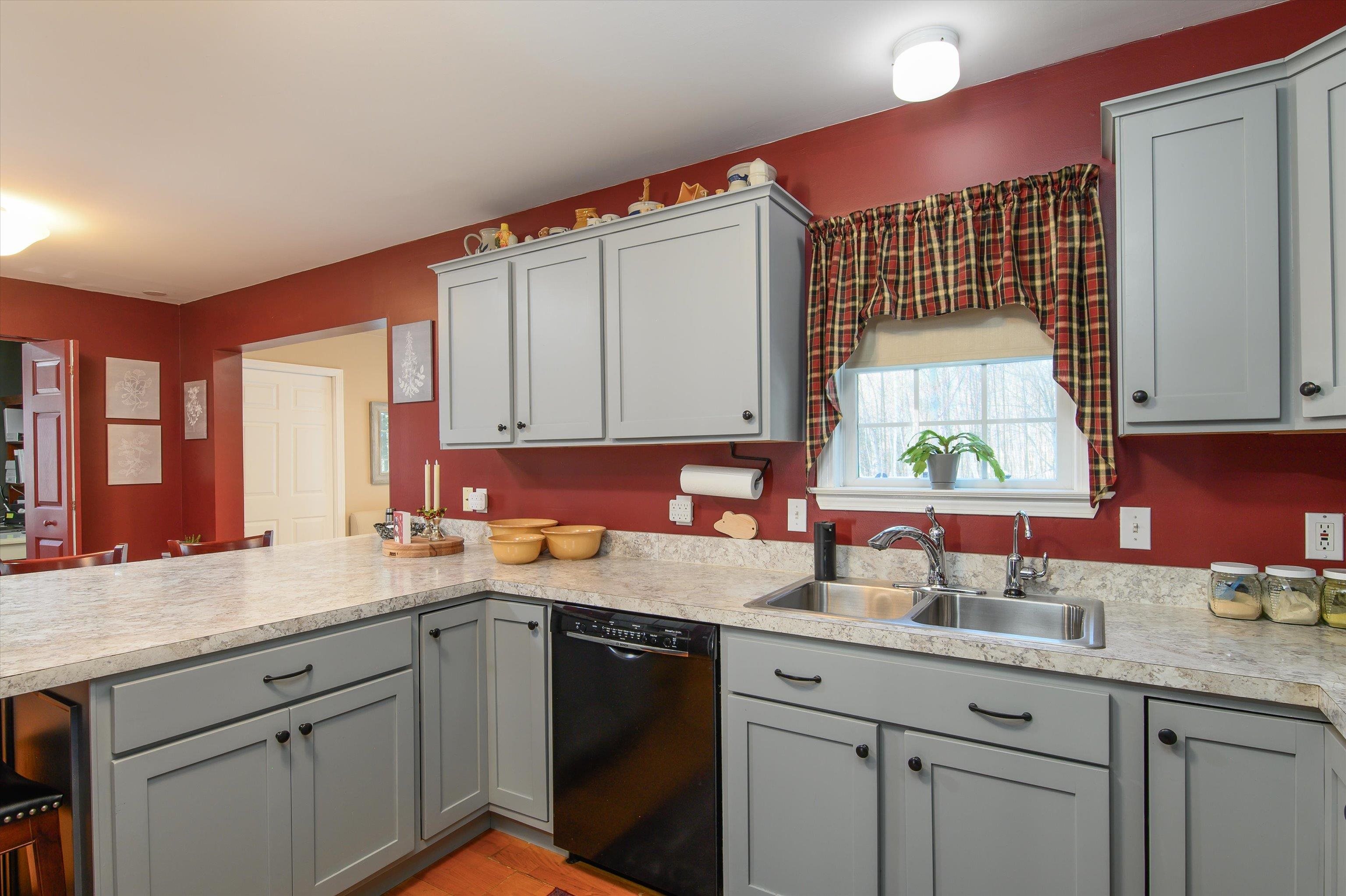 23 Wilsons Woods Road Brattleboro, VT 05301 - Photo 20 of 60