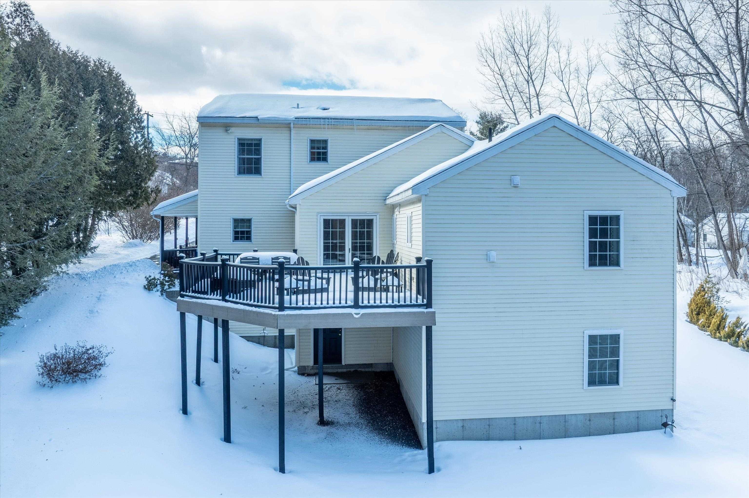 23 Wilsons Woods Road Brattleboro, VT 05301 - Photo 7 of 60