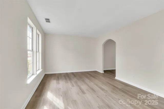 $435,000 | 7730 Woodknoll Drive, Charlotte, NC 28217