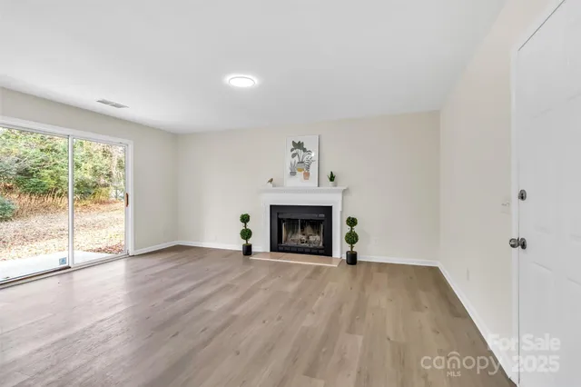 $435,000 | 7730 Woodknoll Drive, Charlotte, NC 28217