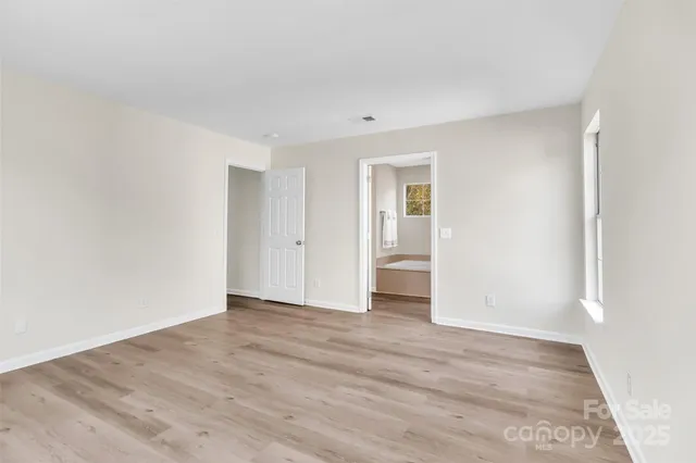 $435,000 | 7730 Woodknoll Drive, Charlotte, NC 28217