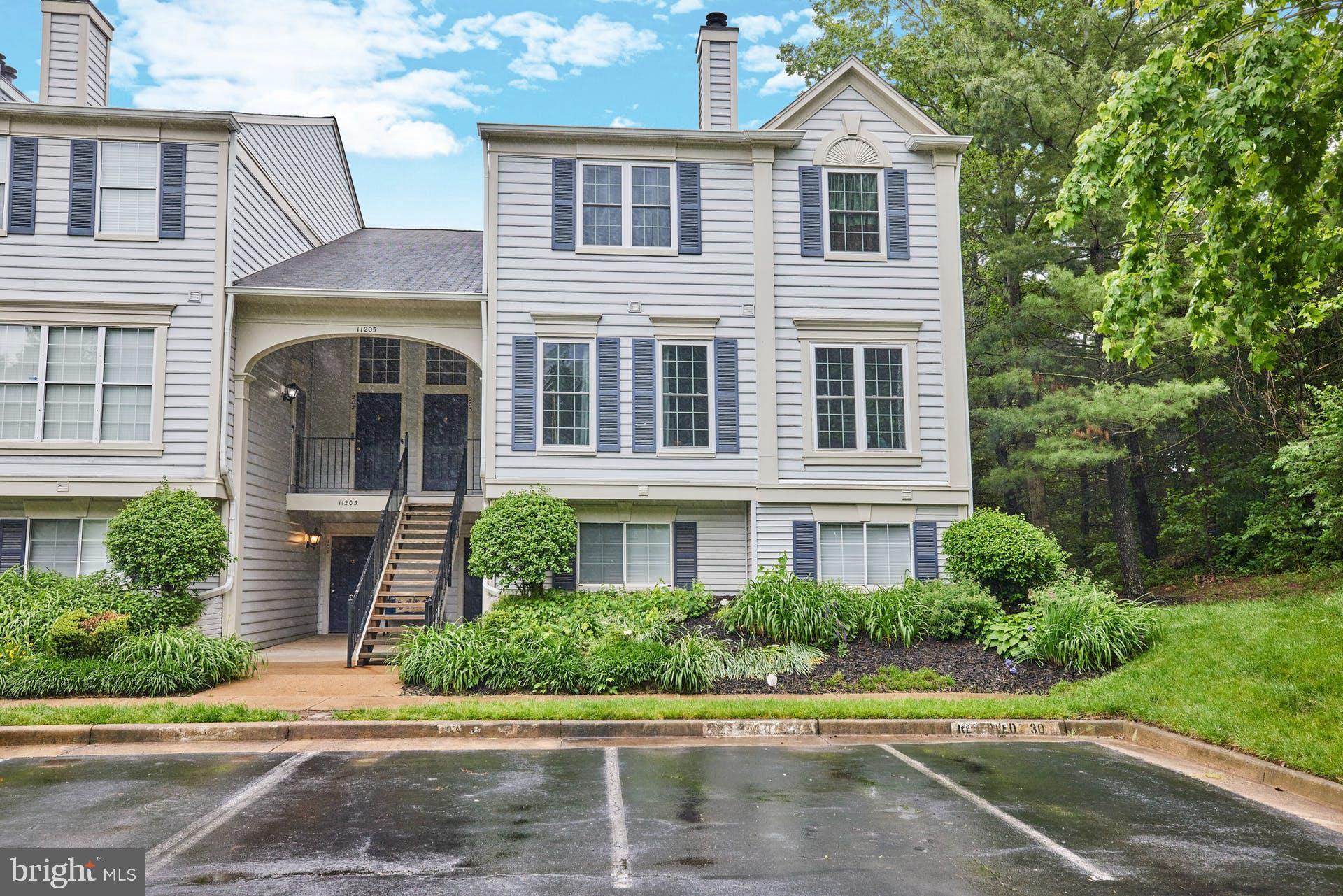 11205 Rienzi Place Manassas, VA 20109 - Photo 1 of 33 Gallery Image 1