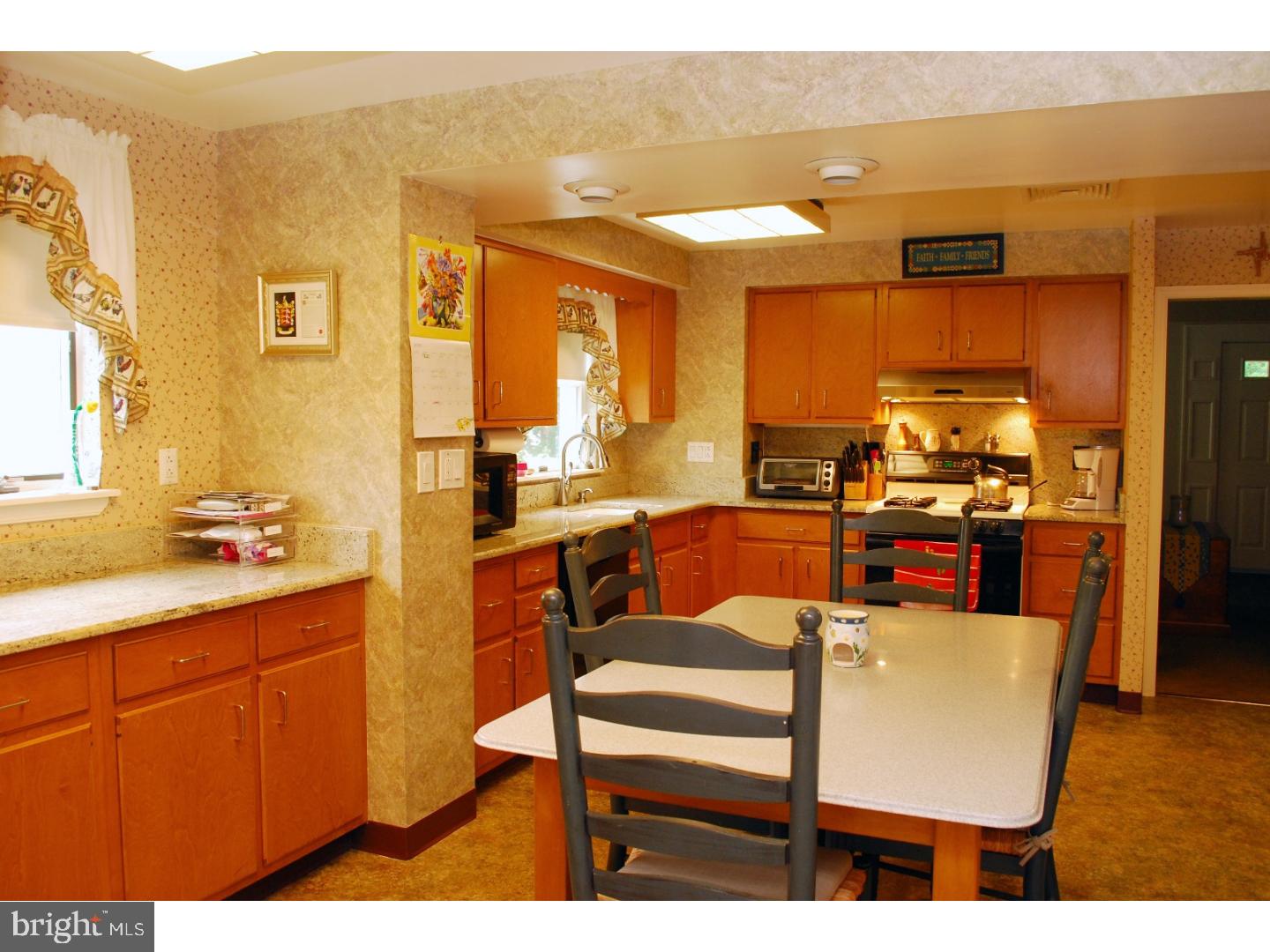 4130 Concord Road Aston, PA 19014 - Photo 8 of 25 Kitchen