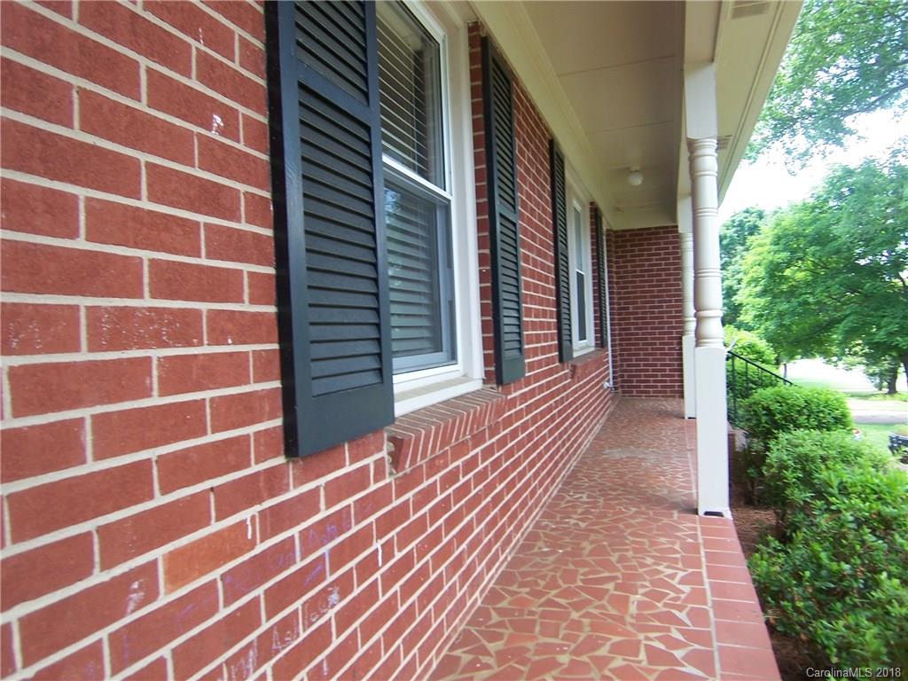 809 Rhodann Drive Shelby, NC 28152 - Photo 2 of 25 Gallery Image 2