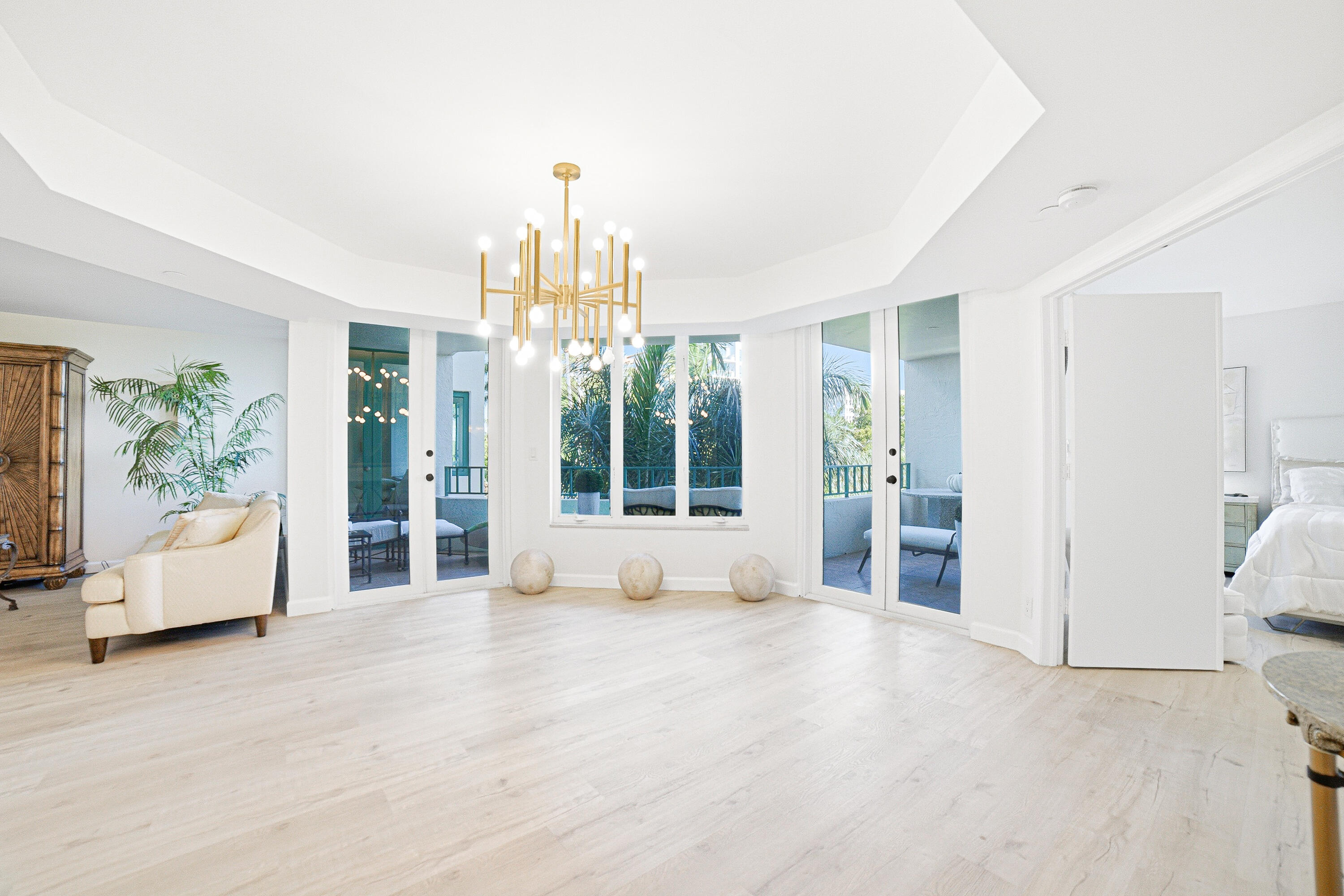 100 Southeast 5th Avenue Boca Raton, FL 33432 - Photo 15 of 51 Dining Area