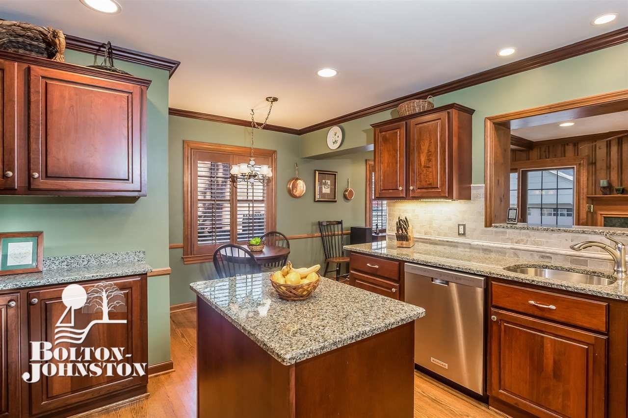 1366 Bishop Road Grosse Pointe, MI 48230 - Photo 12 of 50 Kitchen