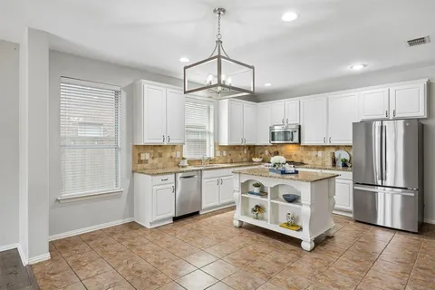 $465,000 | 2335 Maserati Drive, Frisco, TX 75033