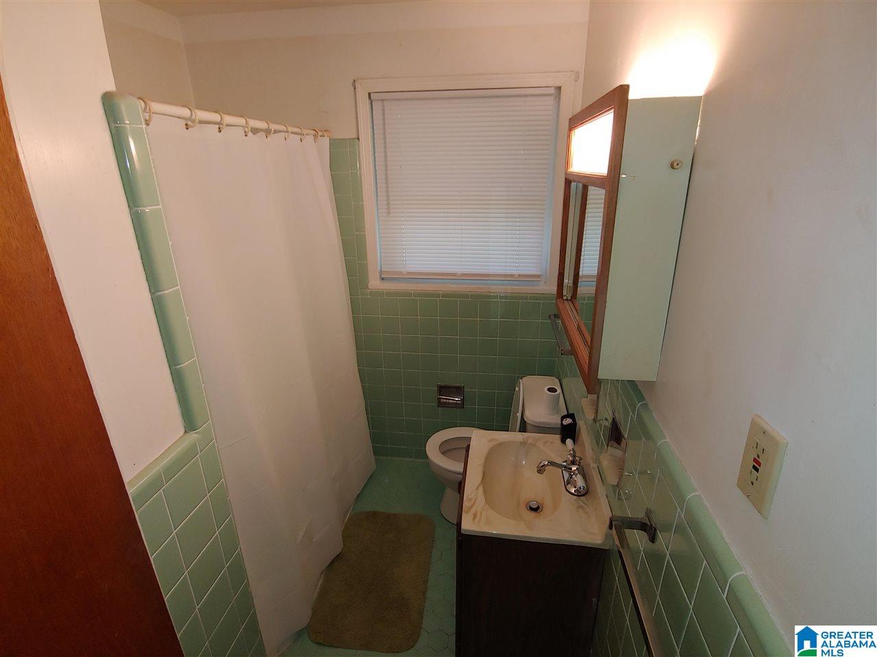 605 Country Club Road Sylacauga, AL 35150 - Photo 4 of 14