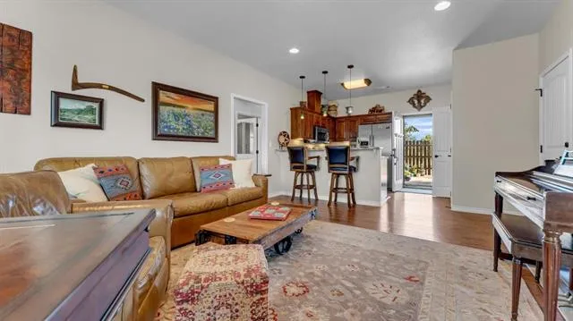 $925,000 | 288 Lehne Loop, Buchanan Dam, TX 78609