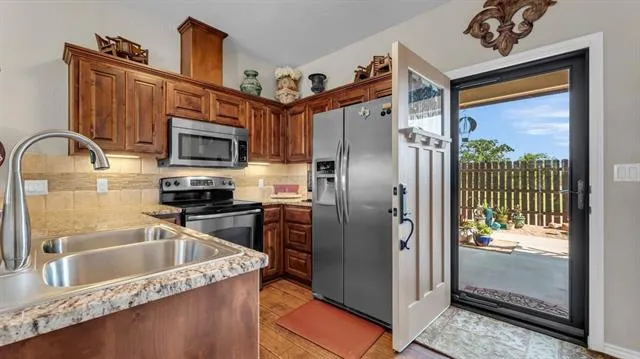 $925,000 | 288 Lehne Loop, Buchanan Dam, TX 78609