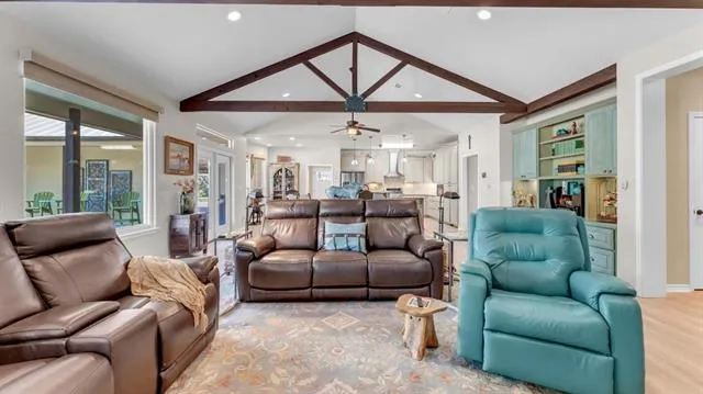 $925,000 | 288 Lehne Loop, Buchanan Dam, TX 78609