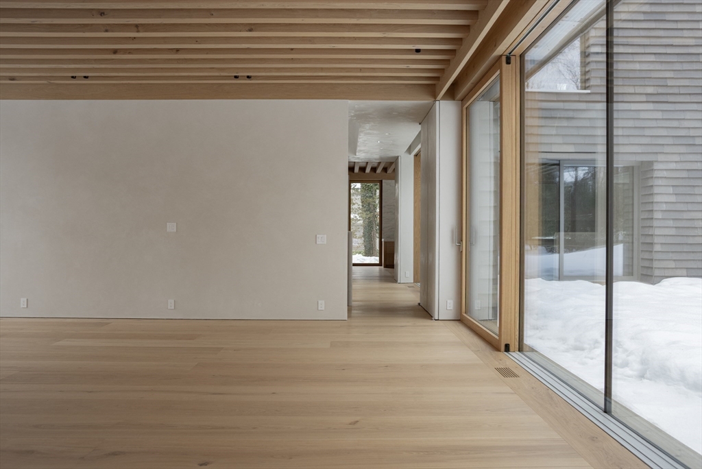 45 White Oak Road Wellesley, MA 02481 - Photo 14 of 38