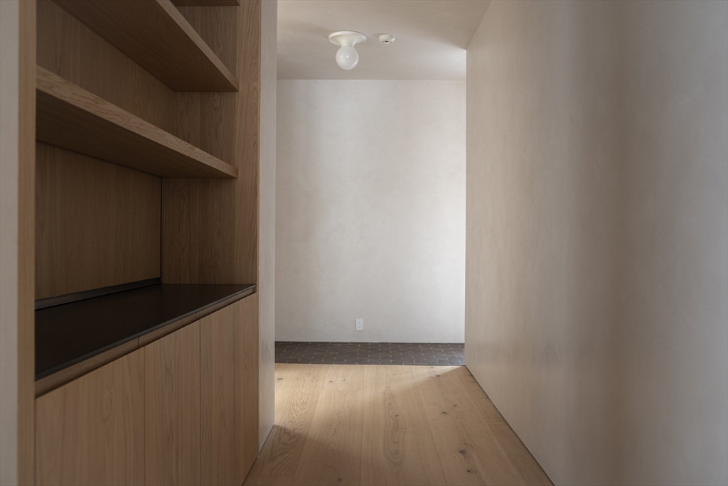 45 White Oak Road Wellesley, MA 02481 - Photo 19 of 38