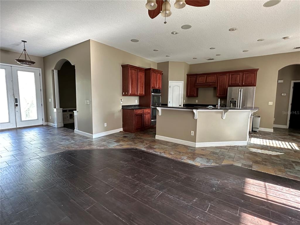 3002 Young Road Plant City, FL 33565 - Photo 16 of 44 Gallery Image 16