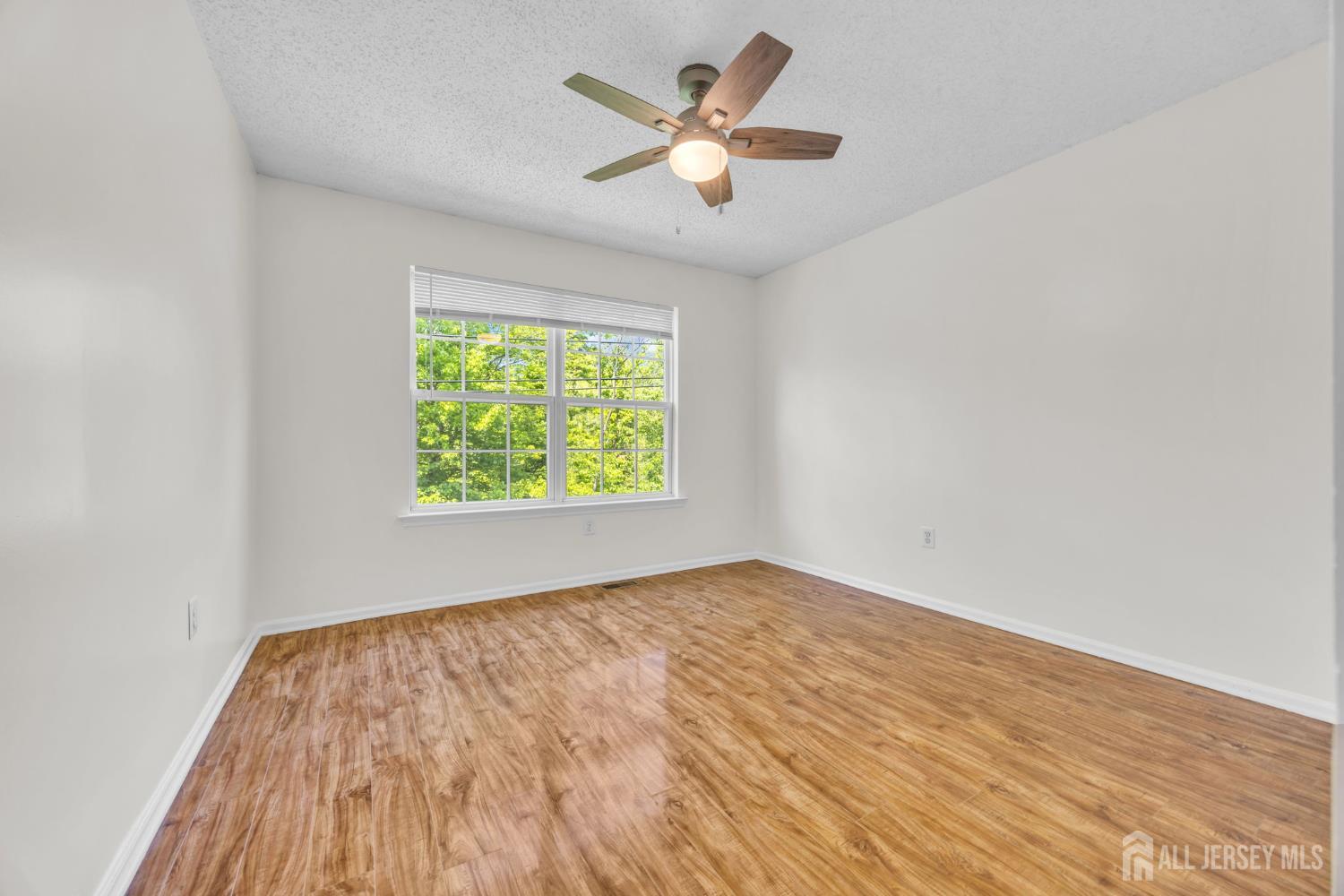 273 Prestwick Way, Unit 273 Edison, NJ 08820 - Photo 11 of 22