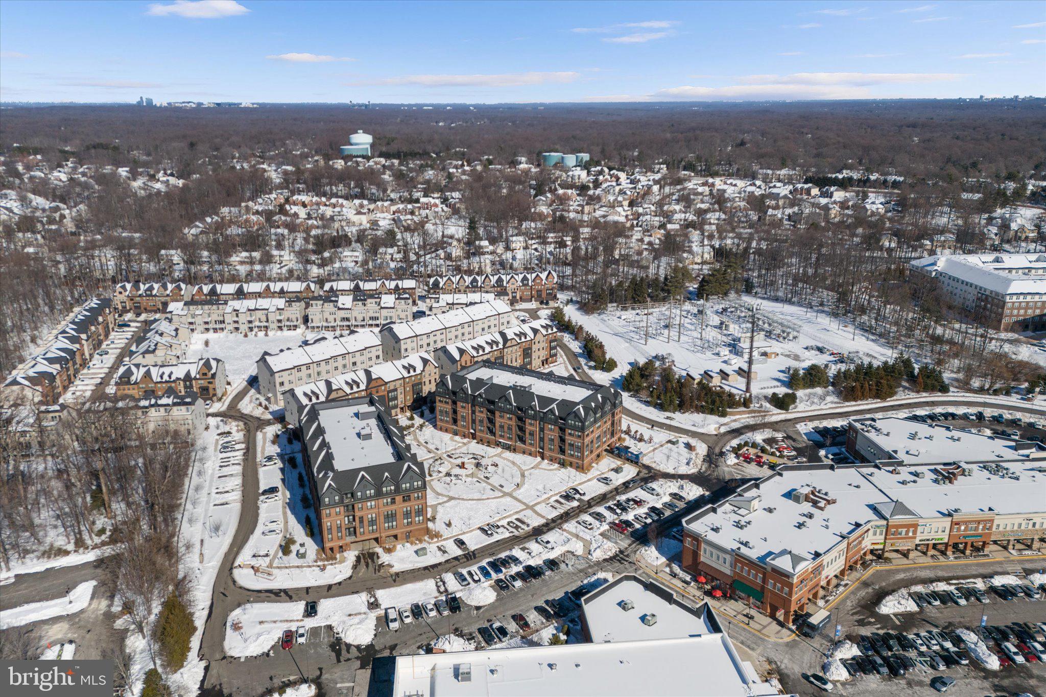 3927 Fair Ridge Drive, Unit 409 Fairfax, VA 22033 - Photo 33 of 37 an aerial view of a city
