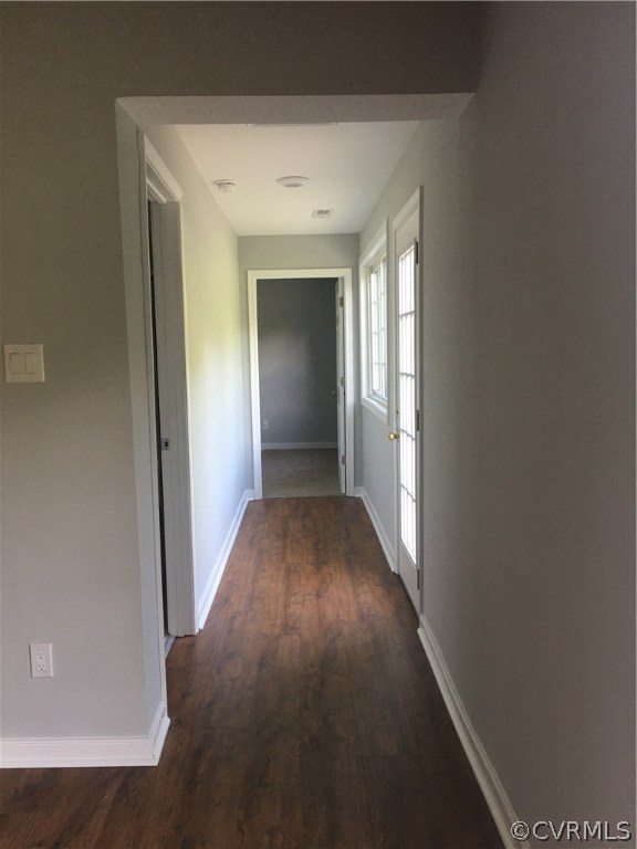 12900 Spring Run Road Midlothian, VA 23112 - Photo 16 of 21 a view of a hallway with wooden floor and closet