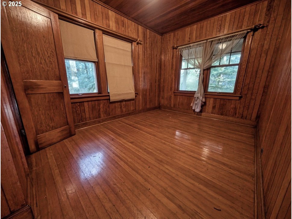 26870 East Chinook Lane Rhododendron, OR 97049 - Photo 14 of 37 Gallery Image 14