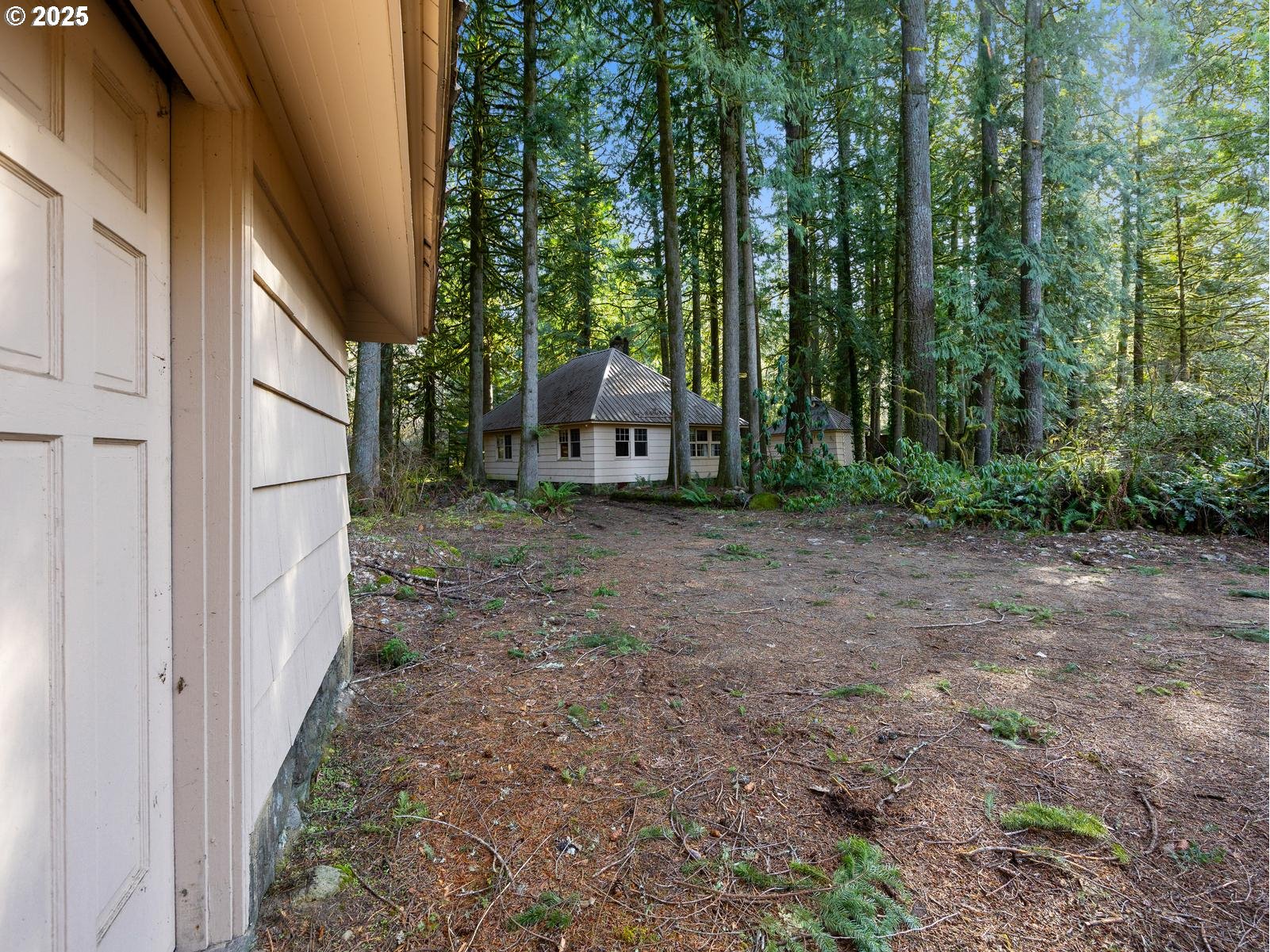 26870 East Chinook Lane Rhododendron, OR 97049 - Photo 36 of 37 Gallery Image 36