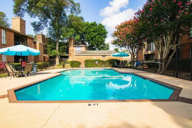 $874 | 1230 Farm To Market 1960 Bypass Road East, Unit 1305, Humble, TX 77338