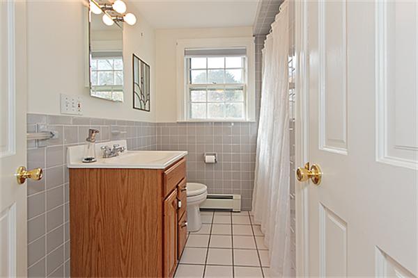 56 Thornton Road Needham, MA 02492 - Photo 14 of 19