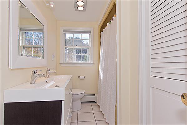 56 Thornton Road Needham, MA 02492 - Photo 9 of 19
