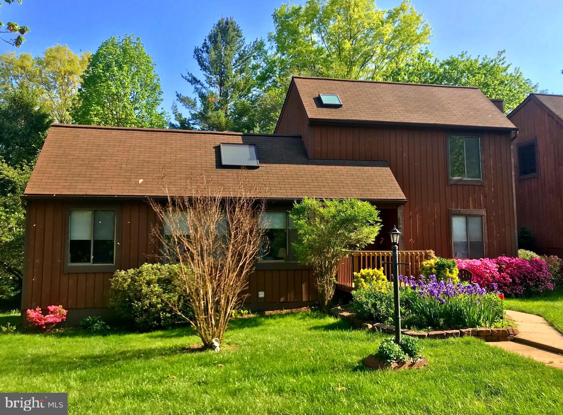 6239 Sunny Spring Columbia, MD 21044 - Photo 1 of 30 Exterior (Front)