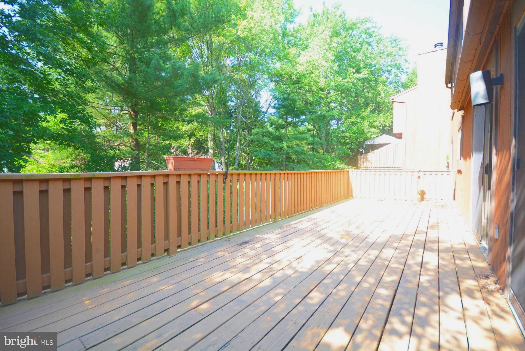 6239 Sunny Spring Columbia, MD 21044 - Photo 29 of 30 Exterior (Rear) - Huge Deck!