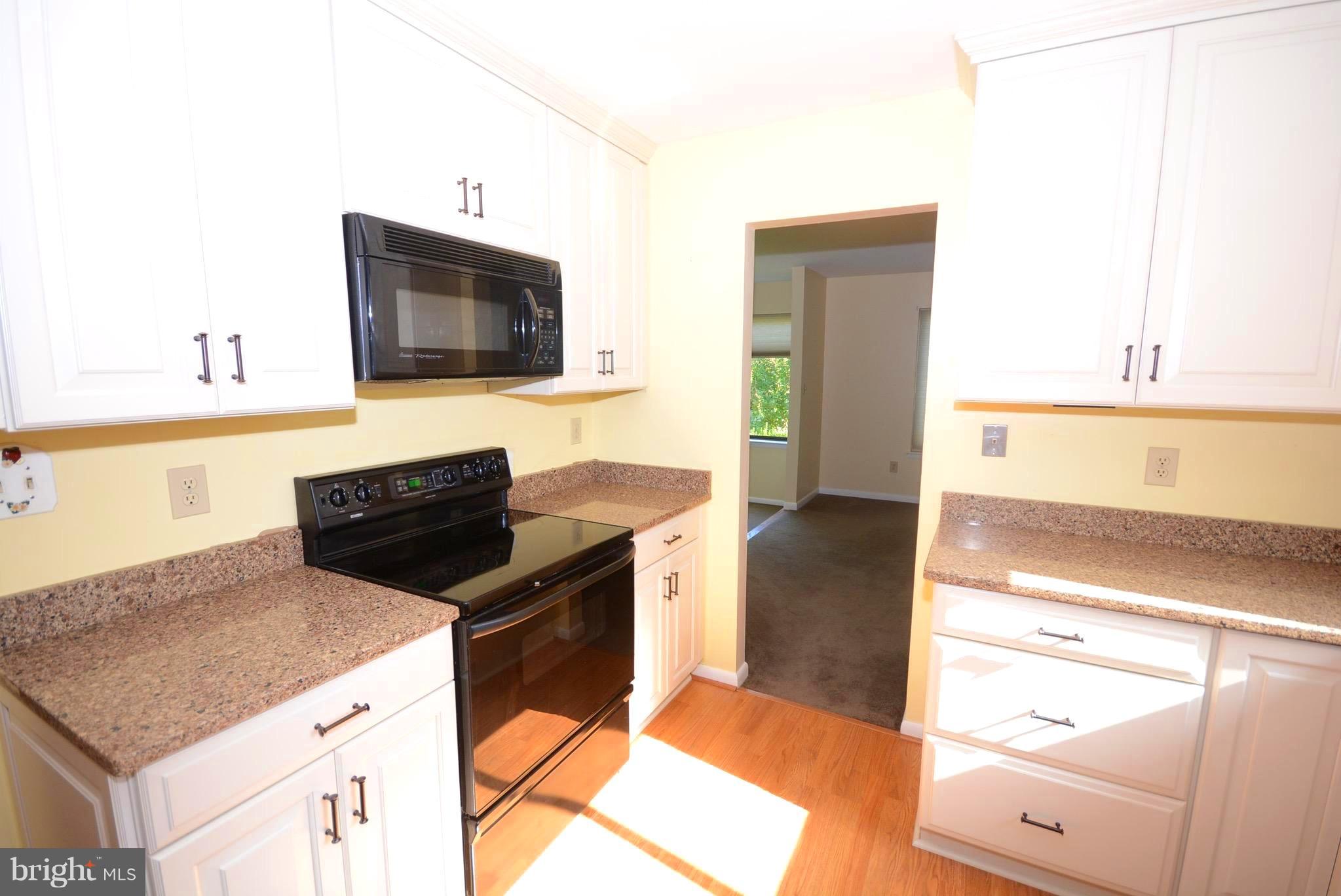 6239 Sunny Spring Columbia, MD 21044 - Photo 5 of 30 Kitchen