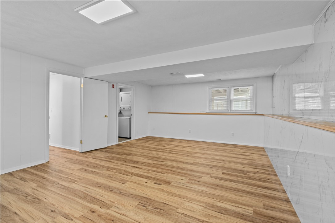 4 Weetamoe Road Middletown, RI 02842 - Photo 22 of 30
