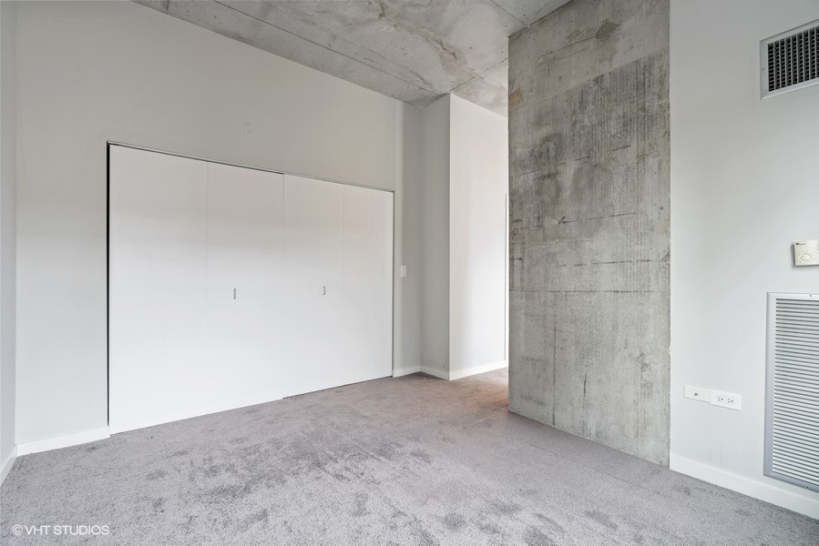 235 West Van Buren Street, Unit 1502 Chicago, IL 60607 - Photo 16 of 30 a view of an empty room