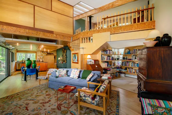 $1,725,000 | 518 Shaker Boulevard, Enfield, NH 03748
