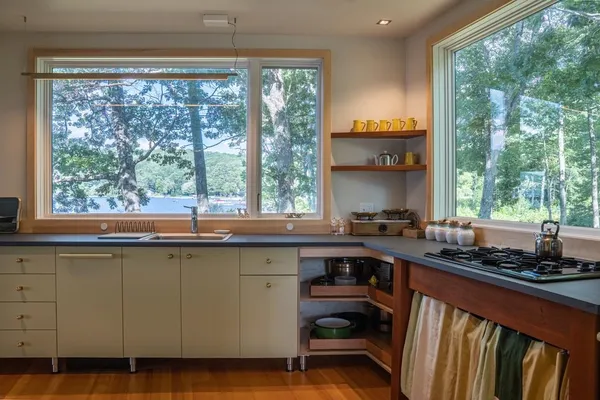 $1,725,000 | 518 Shaker Boulevard, Enfield, NH 03748