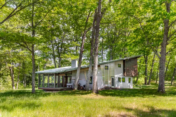 $1,725,000 | 518 Shaker Boulevard, Enfield, NH 03748