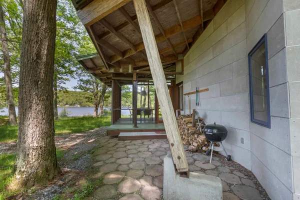 $1,725,000 | 518 Shaker Boulevard, Enfield, NH 03748