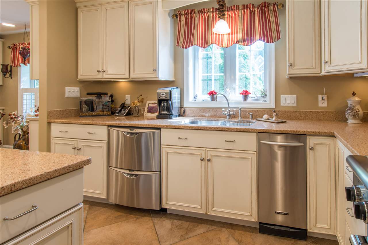21 Flintlock Road Salem, NH 03079 - Photo 16 of 34