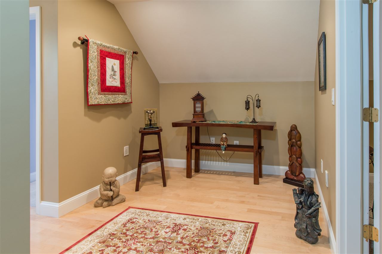 21 Flintlock Road Salem, NH 03079 - Photo 28 of 34