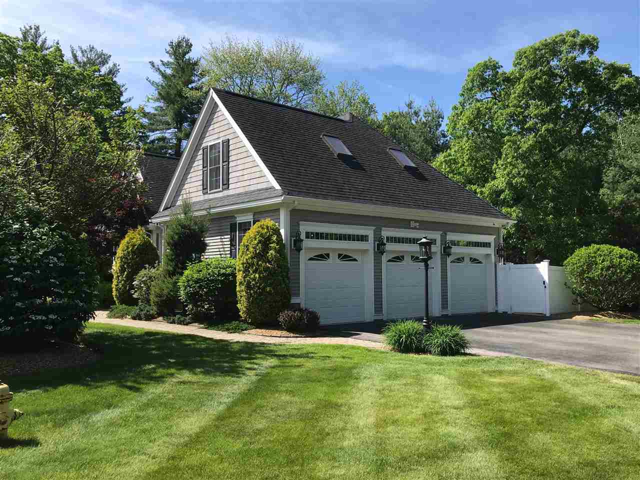 21 Flintlock Road Salem, NH 03079 - Photo 5 of 34